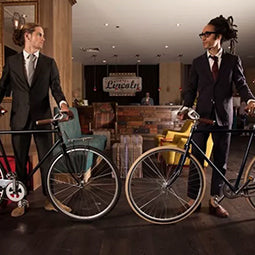 Streetsblog Gift Guide for Chicago Winter Gear & Gifts for Cyclists